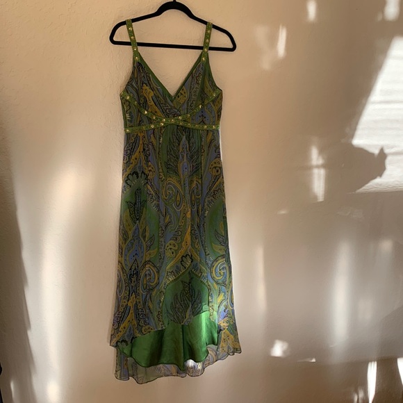 Laundry By Shelli Segal Dresses & Skirts - Laundry by Shelli Segal size 6 green paisley with gold accents high low dress